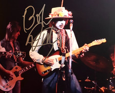 Bob Dylan Signed 8x10