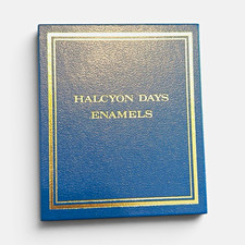 Halcyon Days Enamels Neiman Marcus Every Life Should Have Nine Cats Box Cased picture