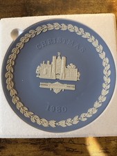 1980 Wedgwood Jasperware Christmas Plate St James's Palace 8.25 Box Papers picture