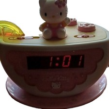 Vintage Hello Kitty Tea Cup Clock Radio AM/FM Night Light Lemon - Sanrio picture