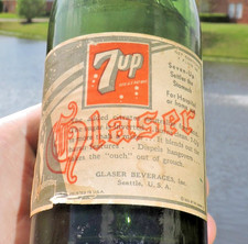 XXX RARE  1935  GREEN  BLOB  TOP  “  7- UP  “  PAPER  LABEL  BOTTLE picture