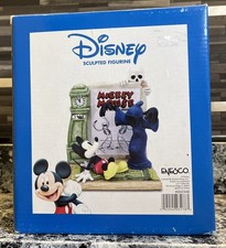 Disney Mickey Mouse in the Haunted House Figurine Enesco  picture