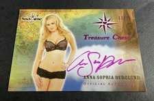 2013 Benchwarmer ANNA SOPHIA BERGLUND #’d /25 Treasure Chest Pink Auto PLAYBOY picture
