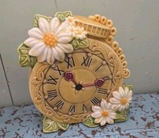 Vtg Lefton Mid Century Clock & Dasies Figurine Bank So Pretty picture