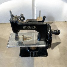 Antique Singer Model 20 Sew-Handy Child's Sewing Machine Black picture