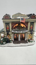 St. Nicholas Square Village “Post Office” Retired 2005 Flashing Tree Excellent picture
