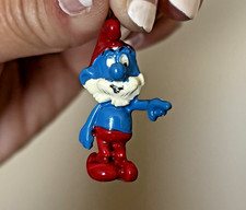Vintage 1980s Enamel Painted Metal Poppa Smurf Pendant Peyo SEPP REPAIR picture