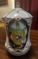 Wizard of Oz Ardleigh Elliott Porcelain Music Box Heirloom A1586 Silver picture