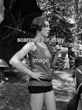 JULIE ANDREWS ACTRESS SINGER 8X10 PHOTO 014 picture