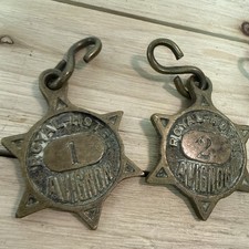 Lot of 2 Vintage Brass Royal Hotel Avignon France Room Key Fobs Tags rooms 1 - 2 picture