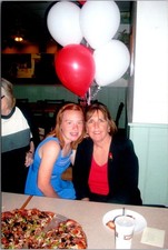 Pretty women with white & red balloons Found Color Photo V0363 picture