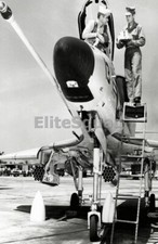 Vietnam War 1962 A-4D Skyhawk on the flight line 0524 picture