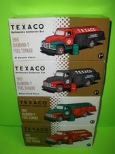 FIRST GEAR TEXACO Refinery 1955 DIAMOND T TANKER Truck's COMPLETE SET OF 4 picture