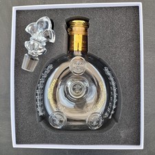 EMPTY Remy Martin Louis XIII Bottle Baccarat Crystal Decanter 750ml w 2 Stoppers picture