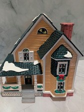 Department 56 Snow Village - Woodbury House #5444-5 Christmas Collection Winter picture
