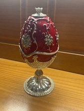 Vintage 2002 Wallace Silversmiths red enamel/ silver-plated musical holiday egg picture