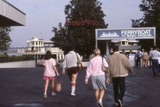 #XX24-bb Vintage 35mm Slide Photo- Disney World - 1986 picture