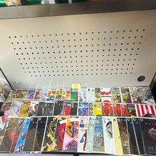 batman & spider-man mixed comic book lot multiple issues marvel/dc us comics picture