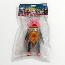 Bullmark Giro Star Beast Pink Sofubi Figure Ultraman Leo Japan Kaiju Soft Vinyl picture