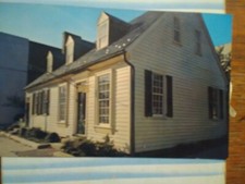 POST CARD HUGH MERCER APOTHECARY SHOP FREDERICKSBERG VA. picture