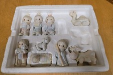 Vintage 1982 Precious Moments Enesco E2395 9 Pc Mini Nativity Set Missing 2  picture