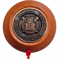 Seoul National University Vintage Medallion Plaque with Box Memorabilia Rare  picture