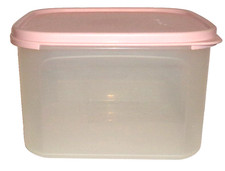 Vintage Tupperware Container Pink Lid 11 Cups 1620-3 (S3) picture