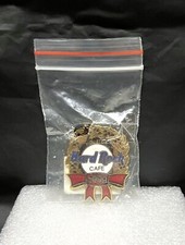 *NEW* Hard Rock Cafe *Houston 1999 Holiday* Pin - Texas Christmas Wreath NICE picture