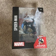 McFarlane Toys Marvel Spider-Man Figure Includes Comic Book Inspired by ASM #300 picture