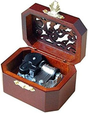Vintage Wood Carved Mechanism Musical Box Wind up Music Box Gift for Christmas/B picture