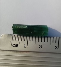 Green Tourmaline Crystal 2.3 cm picture
