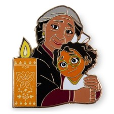 Disney Encanto Abuela & Mirabel Limited Edition Enamel Pin | SDCC 2022 Exclusive picture