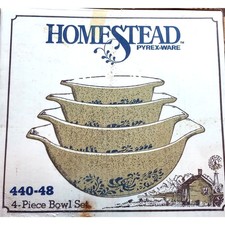 Pyrex Vintage Homestead Cinderella Mixing bowls set #440-48 NOS condition1976 picture