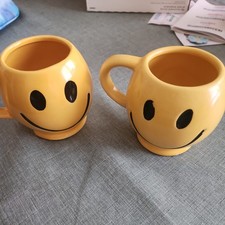 VTG 1970’s 2 Pottery Sunshine Yellow Smiley Face Smile Happy Coffee Cup Mugs picture