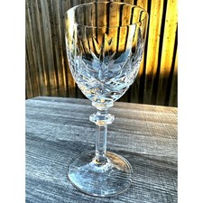 Gorham Crystal Retired 'Crown Point' Lead Crystal Wine Glass-Excellent picture