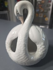Retired Vintage Lladro Spain Porcelain Swan 4829 Glossy picture