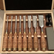 8 Wood Chisel Set W/ Box 60 CRV Classic German Style Beechwood Handle Brass picture