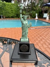 1986 Centennial Danbury Mint Statue of Liberty Plated Copper from Real Statue picture