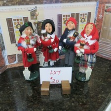 Lot of 4 Byers Choice Children with Nutcrackers  $110.00 (Lot 20) all from 2003 picture