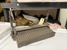 ORIGINAL WWI WWII US ARMY M1917 BROWNING 1919 .30 CAL LINKS LOADING MACHINE TOOL picture