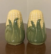 VTG c1946 Shawnee Pottery Corn King 3.25” Salt & Pepper Shakers Cork Stoppers picture