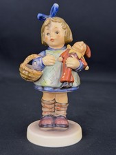 Goebel Hummel What Now? 422 No Crazing Mint  picture