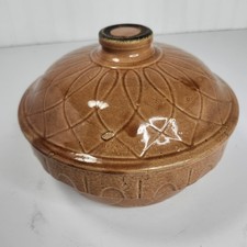 1940's Watt Oven Yellow Ware Covered Casserole Dome Lid Arcs Arches #8 picture