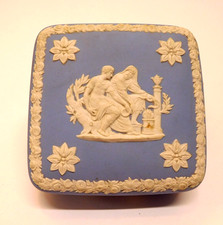Wedgwood Jasperware Trinket Box Light Blue Cherubs Gods England Vintage picture