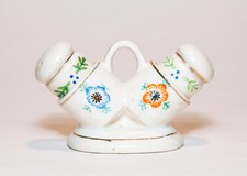 Occupied Japan Shakers In Cups Salt & Pepper Shakers picture