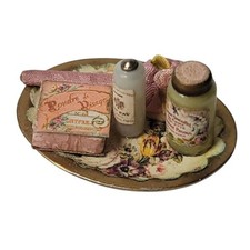 Susan Harmon Heirlooms by Susie French Miniature Poudre De Visage Bath Tray M28 picture