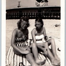 c1940s Two Cute Women Swimsuits Beach 5