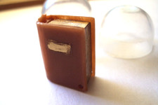 Vtg Gumball Charm Cracker Jack 60's MECHANICAL SECRET BOOK /WALLET Vending prize picture