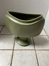 McCoy Floraline Axe Head Vase Avocado Green # 436 8.75” Tall Mid Century Modern picture