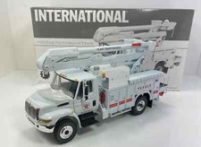 1/34 FIRST GEAR TEXACO Port Arthur International 4400 Boom Bucket Truck 19-2891 picture